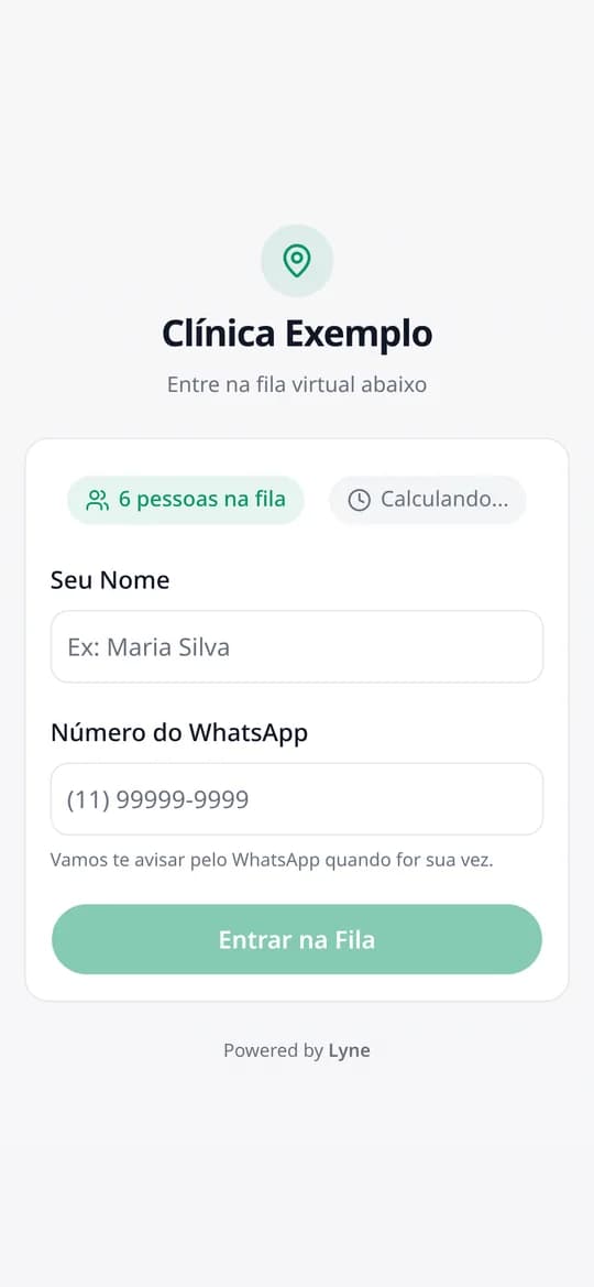 Tela do celular para entrar na fila da Clínica Exemplo, com os campos de nome e número do WhatsApp e o botão Entrar na Fila.